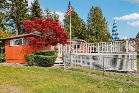 176 Maple Street Camano Island WA 98282