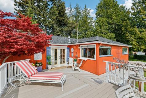 176 Maple Street Camano Island WA 98282
