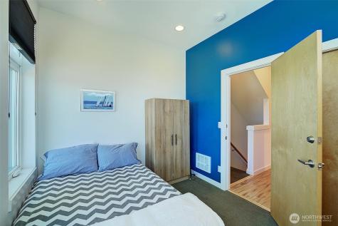 3444 California Avenue SW Seattle WA 98116