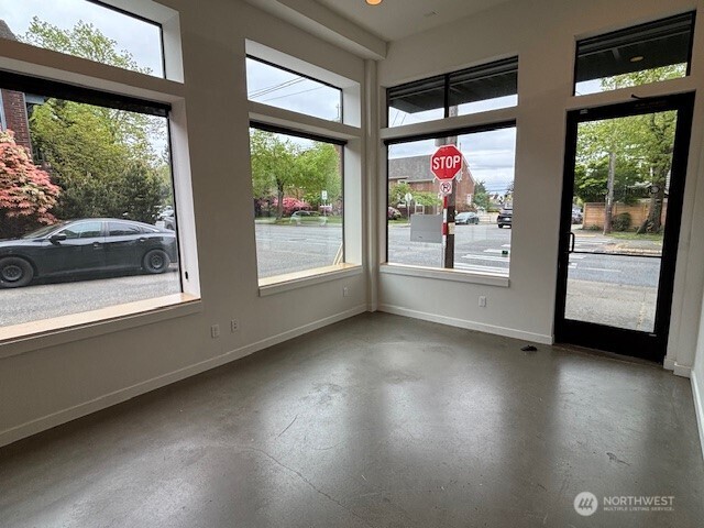 3444 California Avenue SW Seattle WA 98116