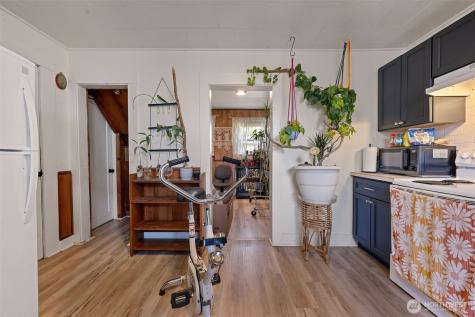 1218 Cedar Street Raymond WA 98577