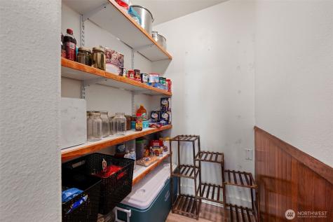 1218 Cedar Street Raymond WA 98577