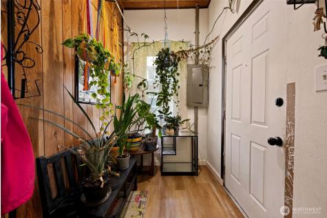 1218 Cedar Street Raymond WA 98577