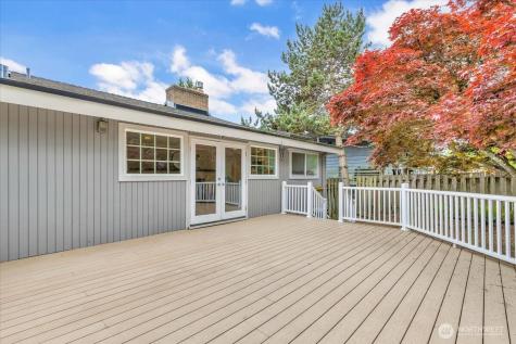 3417 77th Avenue SE Mercer Island WA 98040
