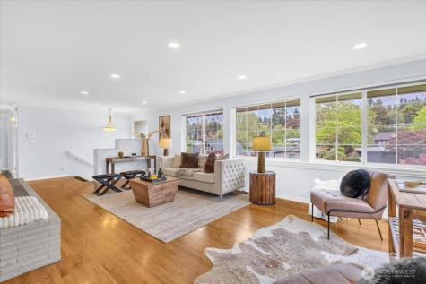 3417 77th Avenue SE Mercer Island WA 98040