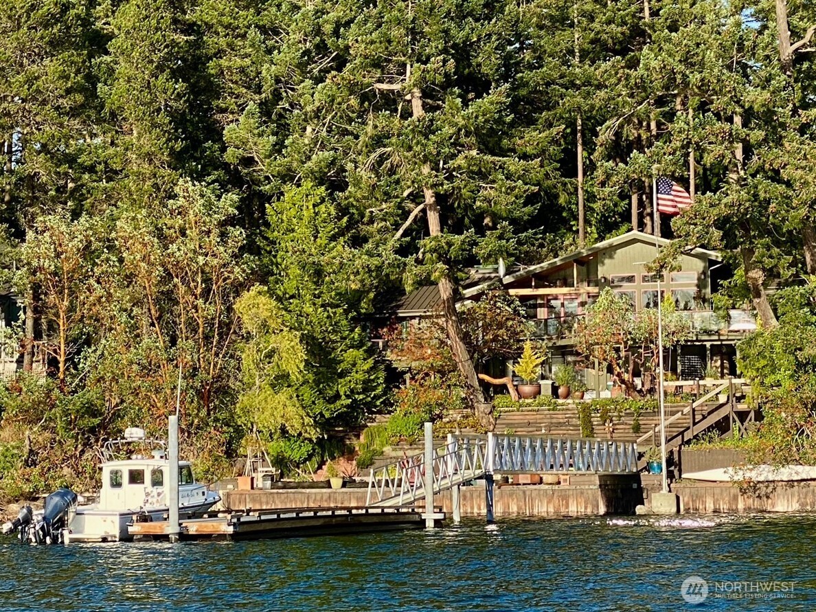 3 Brown Island Friday Harbor WA 98250