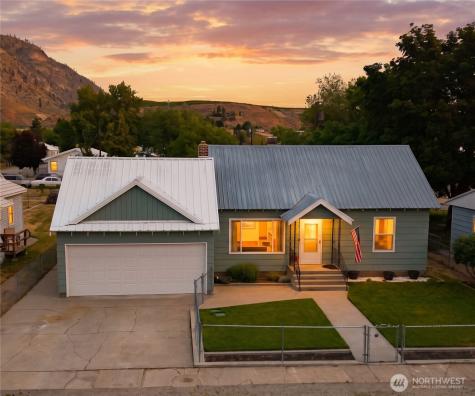 608 W Hanson Avenue Brewster WA 98812