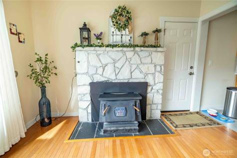 608 W Hanson Avenue Brewster WA 98812