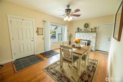 608 W Hanson Avenue Brewster WA 98812