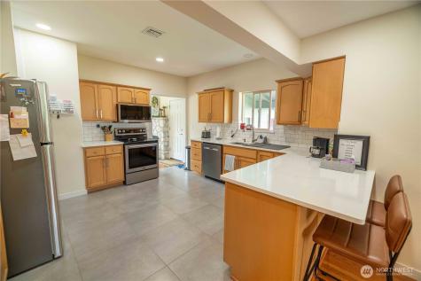 608 W Hanson Avenue Brewster WA 98812