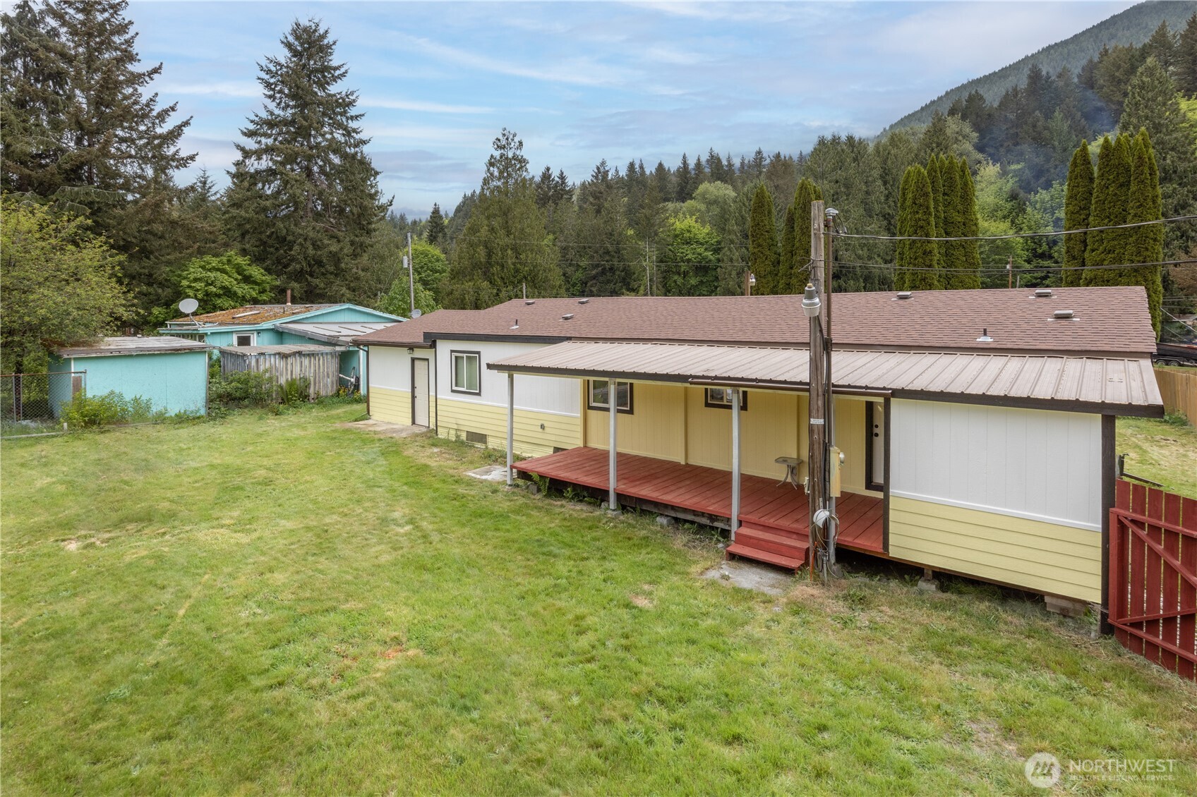 140 Pinto Lane Brinnon WA 98320