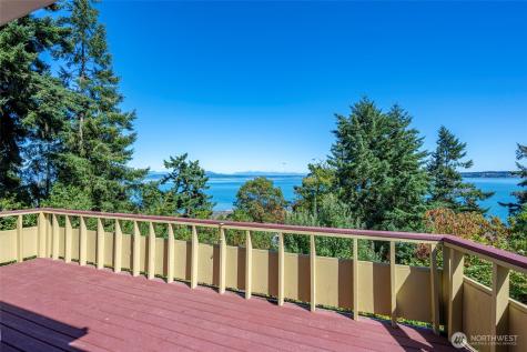 2176 Aurora Court Oak Harbor WA 98277