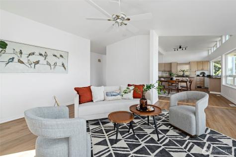 2176 Aurora Court Oak Harbor WA 98277