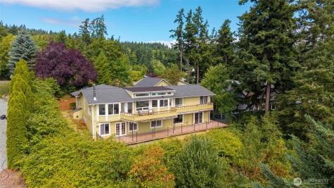 2176 Aurora Court Oak Harbor WA 98277