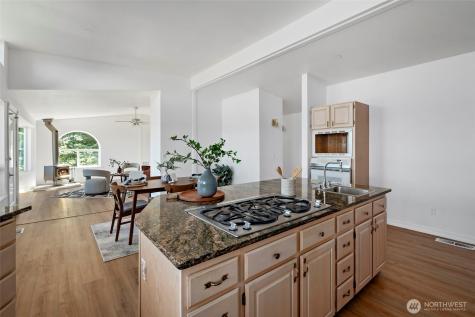 2176 Aurora Court Oak Harbor WA 98277