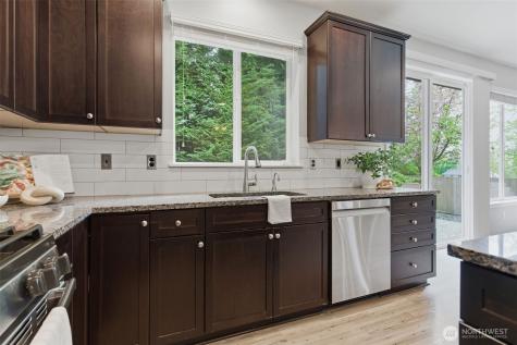 1916 98th Avenue SE Lake Stevens WA 98258