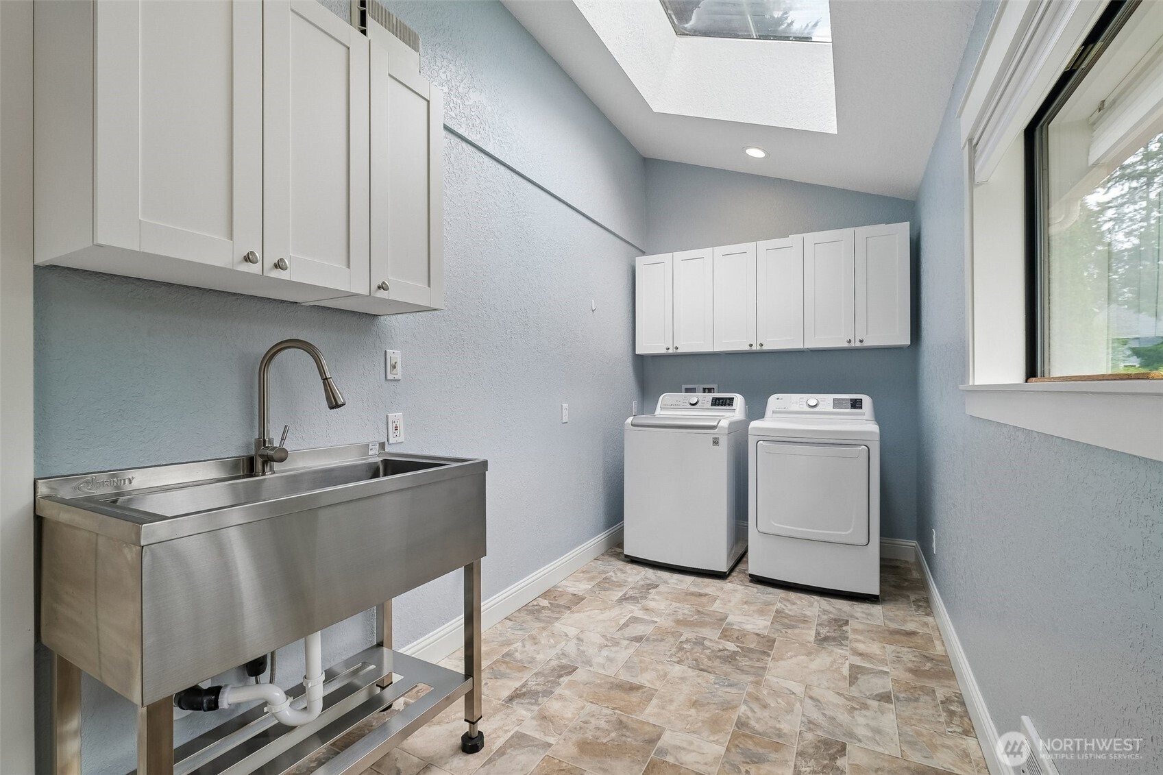 21329 Oak Way Brier WA 98036