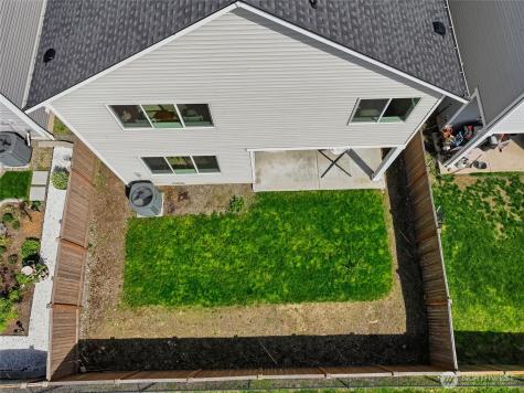 7142 42nd Place NE Marysville WA 98270
