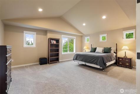 7728 213th Avenue SE Snohomish WA 98290