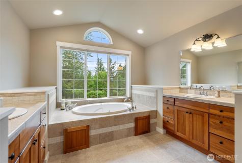 7728 213th Avenue SE Snohomish WA 98290