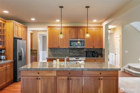 7728 213th Avenue SE Snohomish WA 98290
