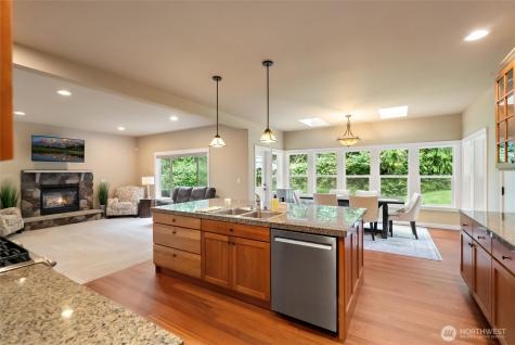 7728 213th Avenue SE Snohomish WA 98290