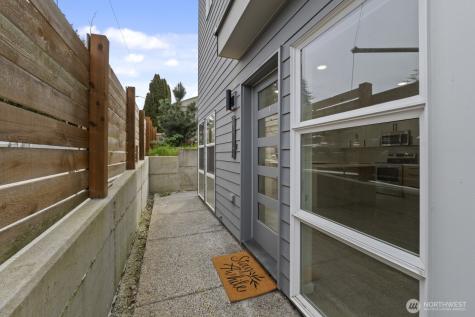 9002 15th Avenue SW Seattle WA 98106