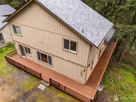 17631 Clear Lake Boulevard SE Yelm WA 98597