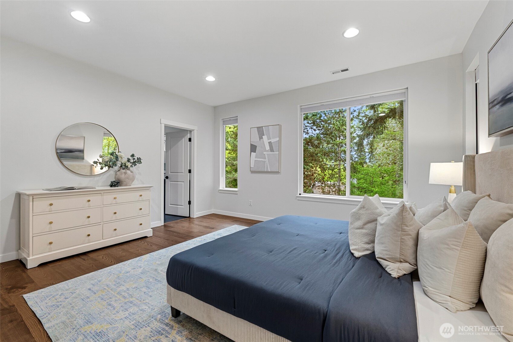 14590 36th Avenue NE Lake Forest Park WA 98155