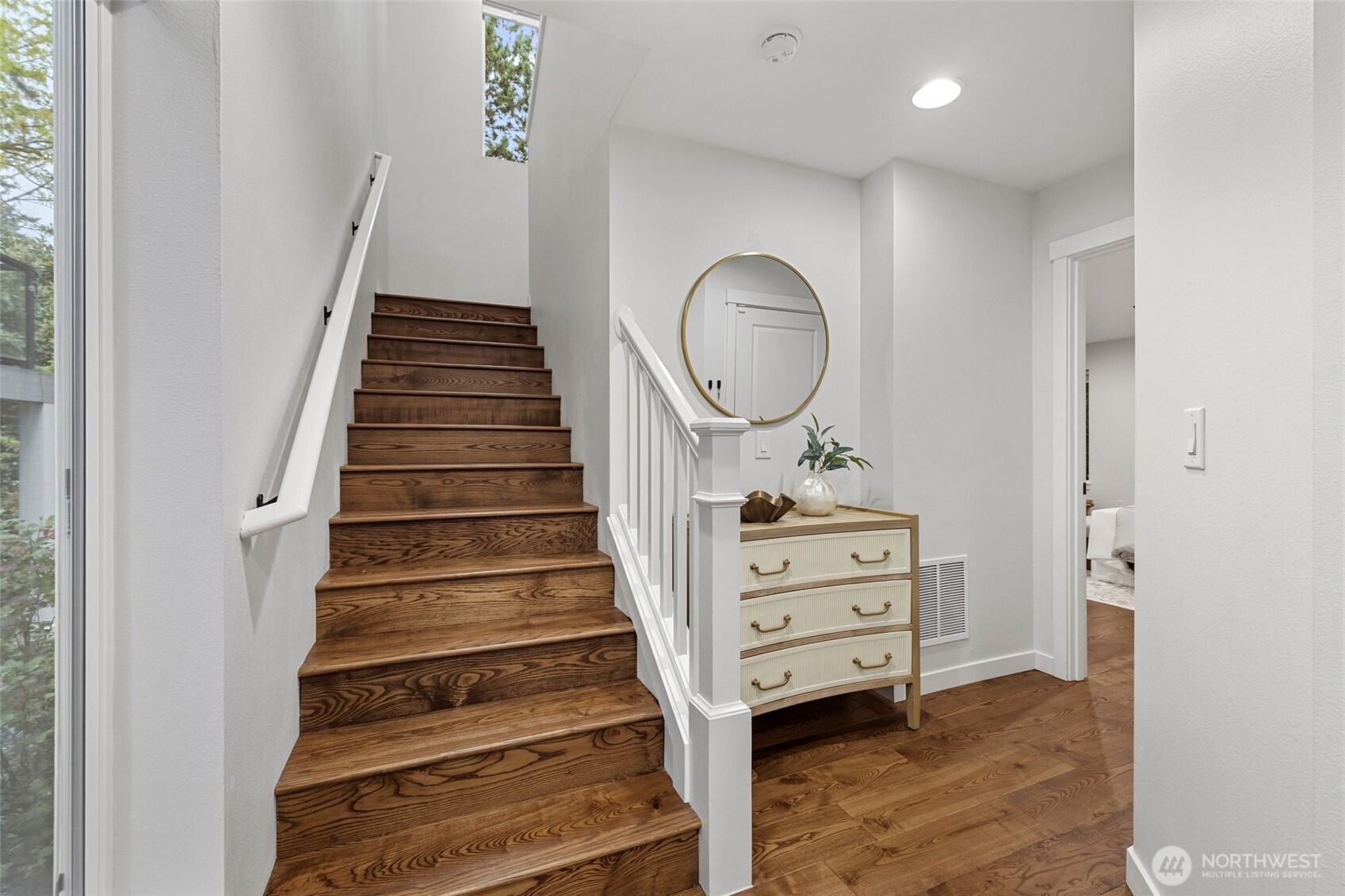 14590 36th Avenue NE Lake Forest Park WA 98155