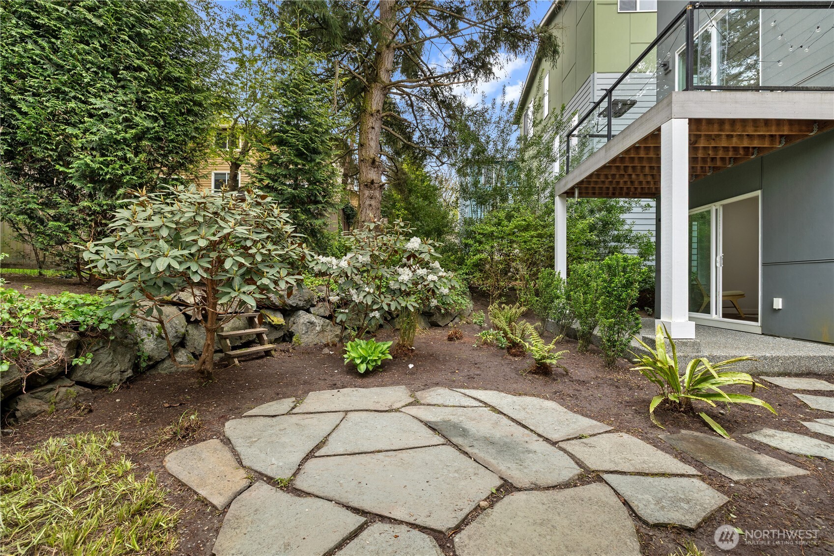 14590 36th Avenue NE Lake Forest Park WA 98155