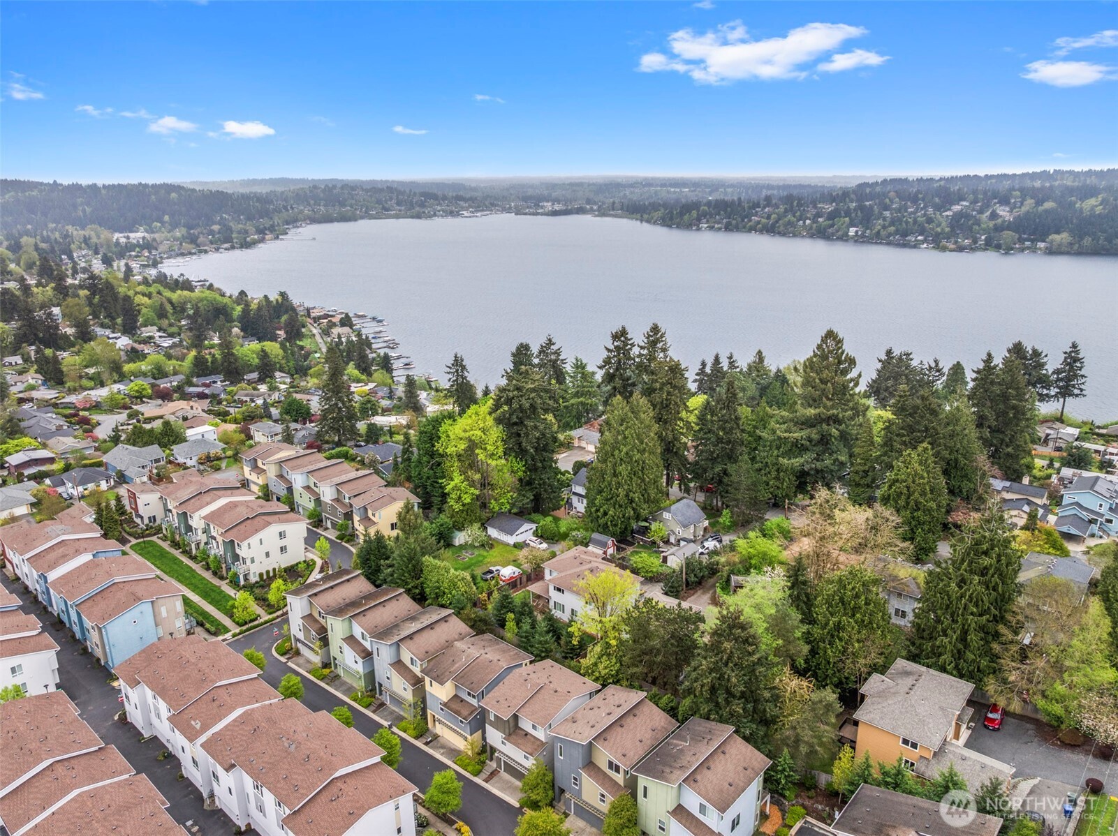 14590 36th Avenue NE Lake Forest Park WA 98155