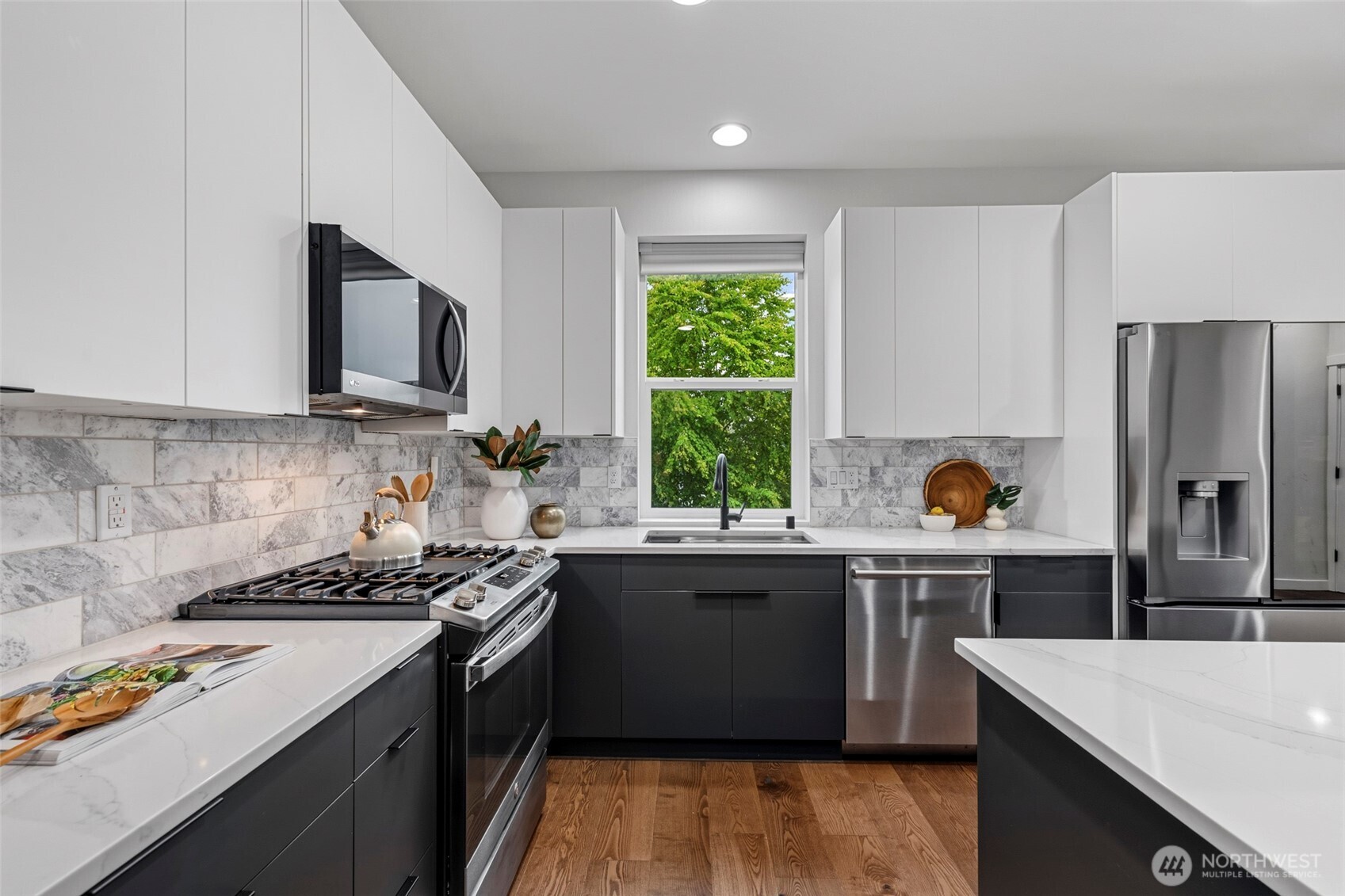 14590 36th Avenue NE Lake Forest Park WA 98155