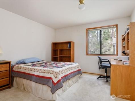 2047 Briarwood Drive Oak Harbor WA 98277