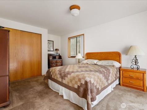 2047 Briarwood Drive Oak Harbor WA 98277