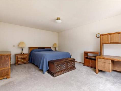 2047 Briarwood Drive Oak Harbor WA 98277