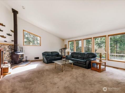 2047 Briarwood Drive Oak Harbor WA 98277
