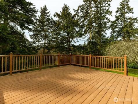 2047 Briarwood Drive Oak Harbor WA 98277