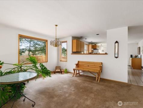 2047 Briarwood Drive Oak Harbor WA 98277