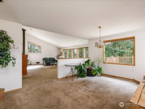 2047 Briarwood Drive Oak Harbor WA 98277