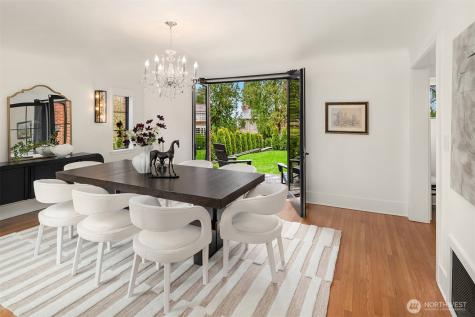 1111 37th Avenue E Seattle WA 98112