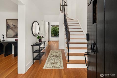 1111 37th Avenue E Seattle WA 98112
