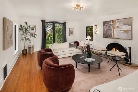 1111 37th Avenue E Seattle WA 98112