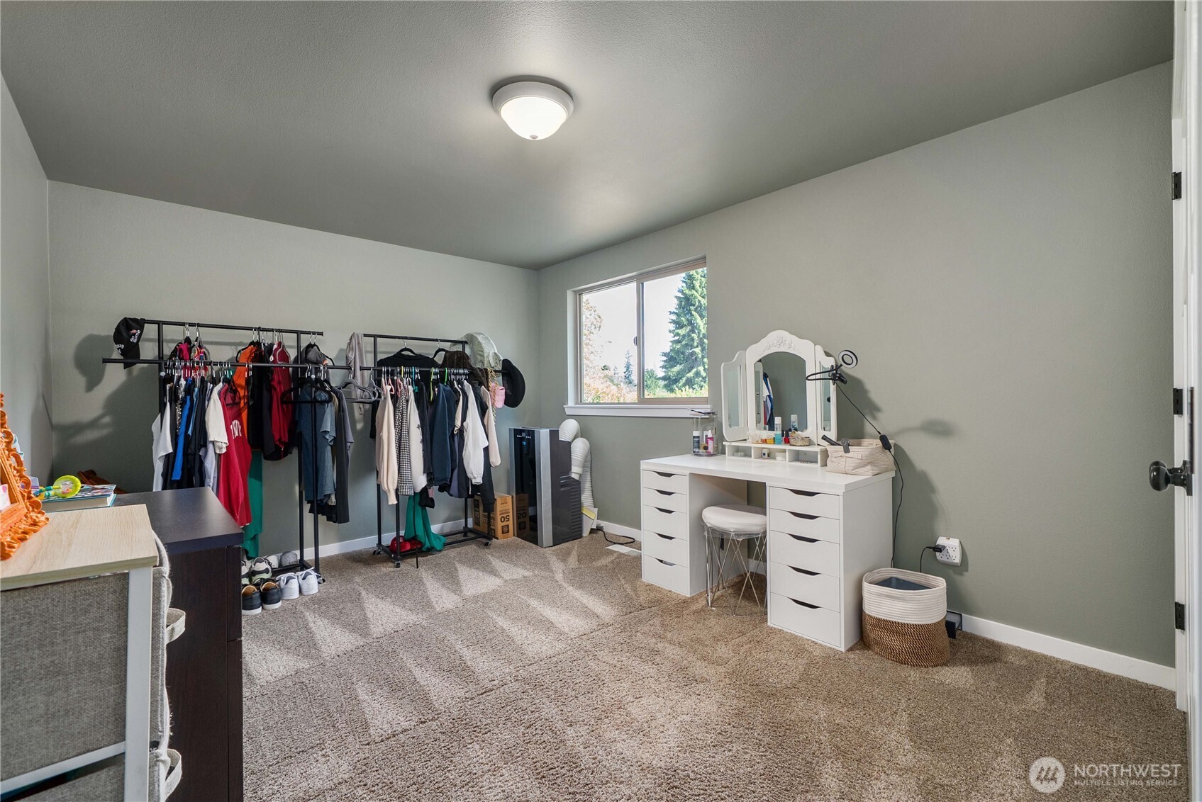 11719 8th Street E Edgewood WA 98372
