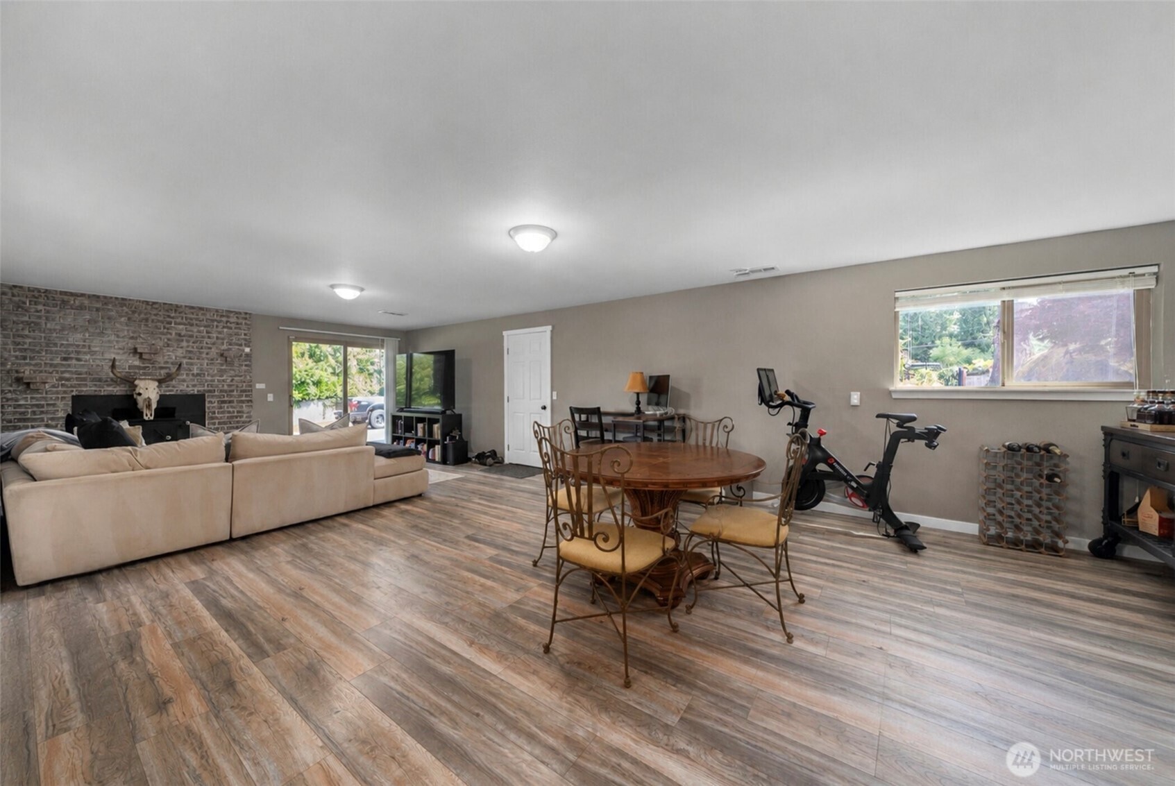 11719 8th Street E Edgewood WA 98372