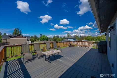 11719 8th Street E Edgewood WA 98372