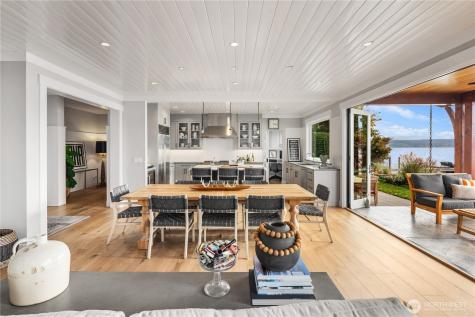 3123 E Lake Sammamish Parkway NE Sammamish WA 98074