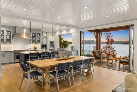 3123 E Lake Sammamish Parkway NE Sammamish WA 98074