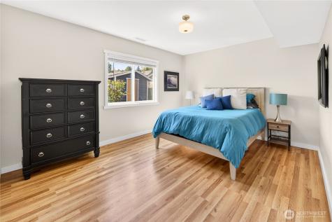 7827 S 114th Street Seattle WA 98178