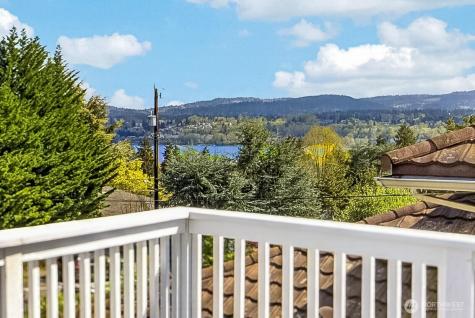 7827 S 114th Street Seattle WA 98178